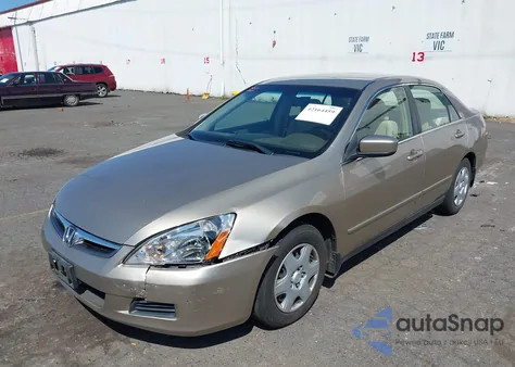 2006 Honda Accord 2.4 Lx z USA, uszkodzony, nr VIN JHMCM56426C000435